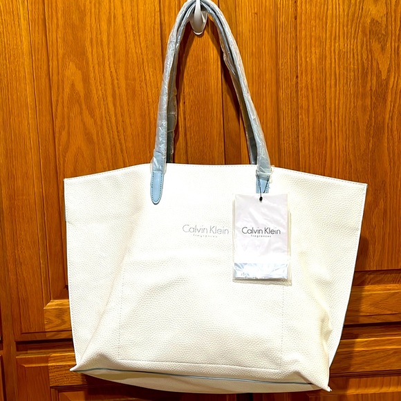 Calvin Klein Handbags - Calvin Klein (gift) tote bag